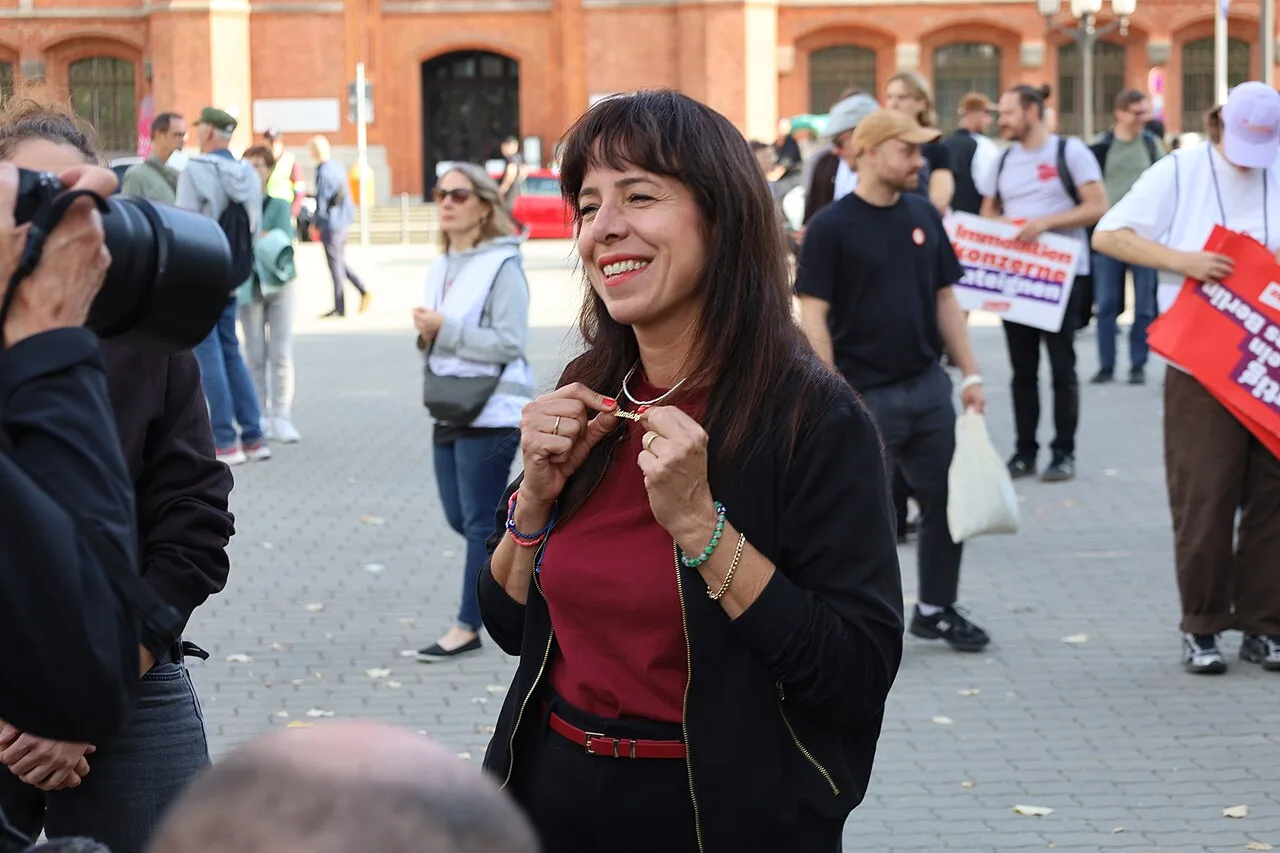 Landnahme in Berlin: Die Linke will 160.000 Wohnungen unter staatliche Kontrolle bringen